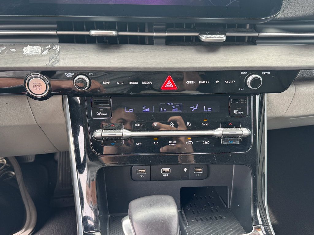 Used 2024 Kia Carnival SX FWD image 20