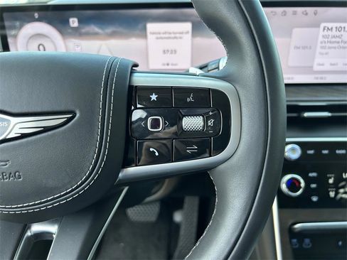 Used 2025 Genesis GV80 3.5T Prestige image 28