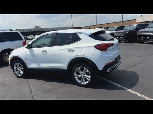 Used 2023 Buick Encore GX Preferred w/ Cold Weather Comfort Package FWD image 6