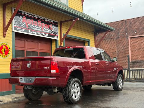 Used 2018 RAM 2500 Big Horn w/ Sport Appearance Group image 3