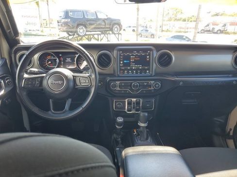 Certified 2022 Jeep Wrangler Unlimited Sport image 11