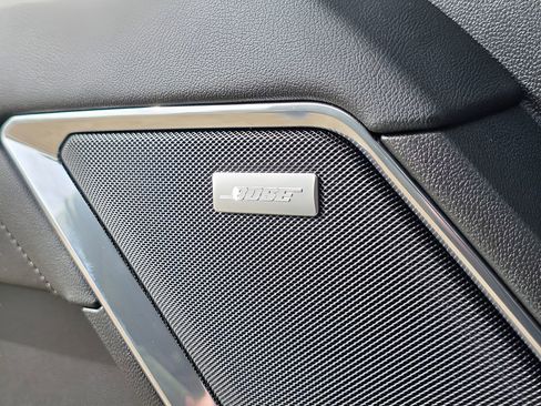 Used 2024 GMC Sierra 1500 SLT w/ SLT Premium Plus Package AWD/4WD image 19