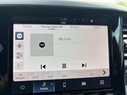 New 2026 RAM 1500 Express AWD/4WD image 23