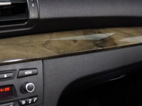 Used 2012 BMW 135i Convertible image 50