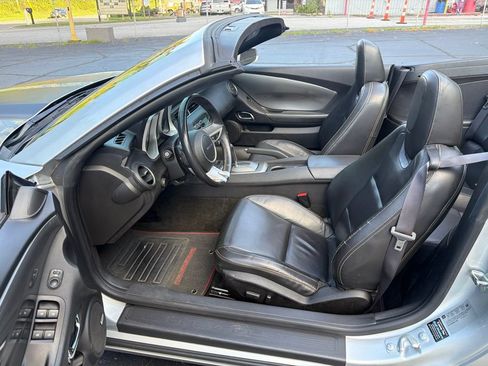 Used 2011 Chevrolet Camaro LT w/ RS Package RWD image 10