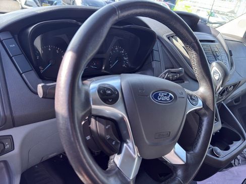 Used 2017 Ford Transit 150 XL image 33