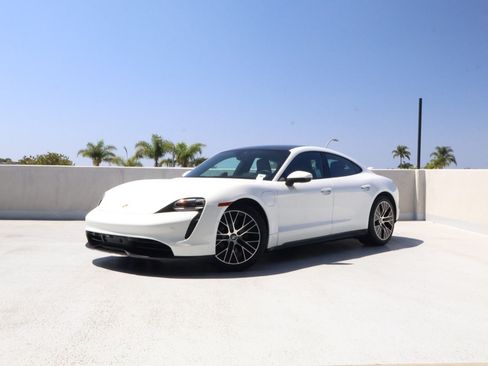Certified 2023 Porsche Taycan w/ Premium Package RWD image 1