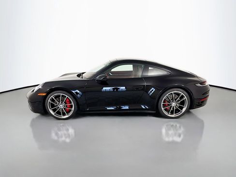 Certified 2020 Porsche 911 Carrera 4S AWD/4WD image 2