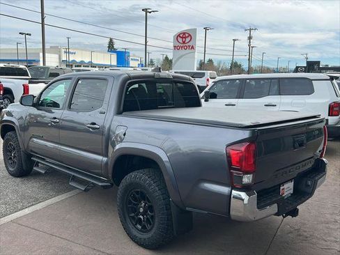 Certified 2021 Toyota Tacoma SR5 image 7