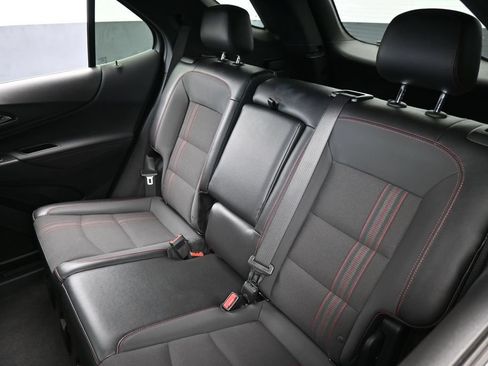 Used 2024 Chevrolet Equinox RS FWD image 35
