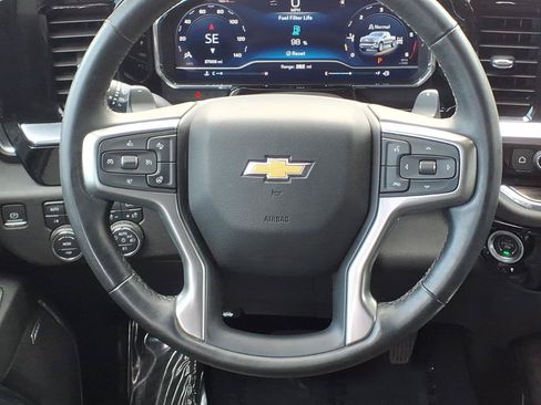 Used 2024 Chevrolet Silverado 1500 LTZ AWD/4WD image 14
