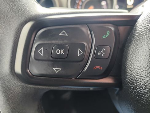 Used 2023 Jeep Gladiator Willys image 18