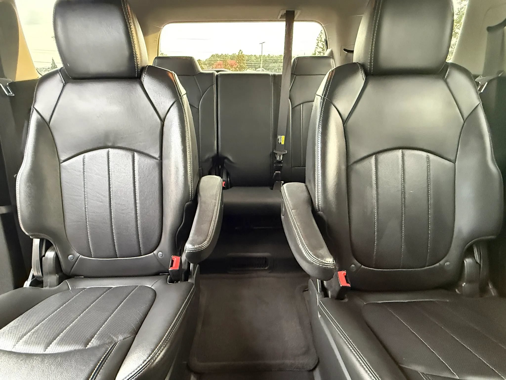 Used 2017 GMC Acadia Limited SLT AWD/4WD image 20