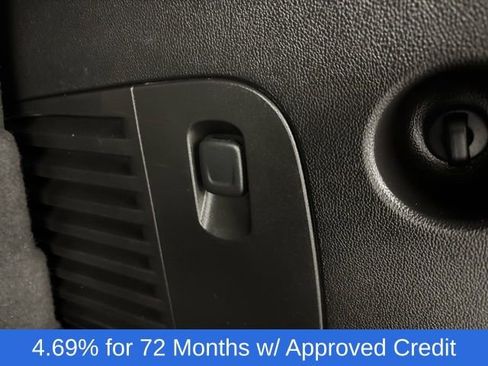 Used 2015 Chevrolet Tahoe LT image 39