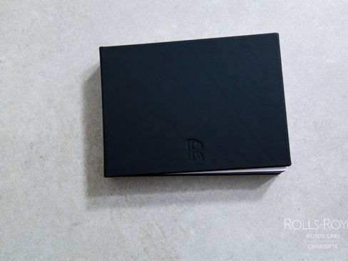 Used 2024 Rolls-Royce Cullinan image 38