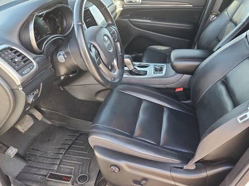 Used 2022 Jeep Grand Cherokee Limited AWD/4WD image 7