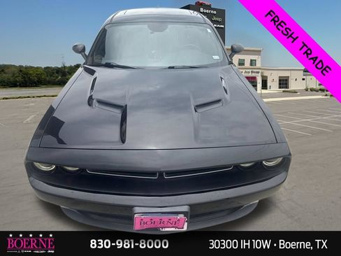 Used 2015 Dodge Challenger SXT Plus RWD image 6
