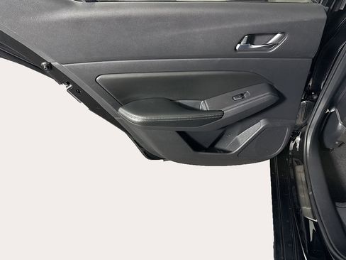 Used 2019 Nissan Altima 2.0 Edition One FWD image 26