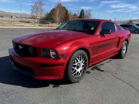 Used 2008 Ford Mustang GT image 4