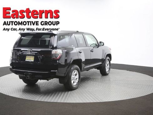 Used 2015 Toyota 4Runner SR5 AWD/4WD image 42