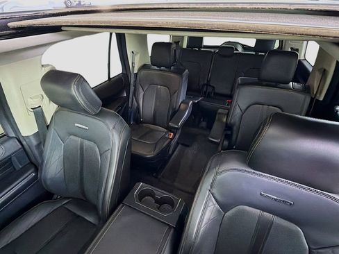Used 2020 Ford Expedition Platinum AWD/4WD image 15
