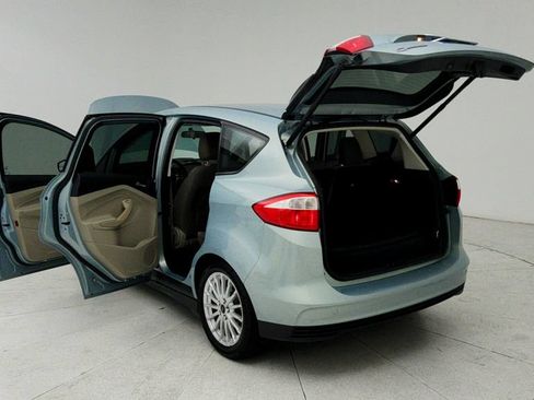 Used 2014 Ford C-MAX SE w/ Equipment Group 203A FWD image 12