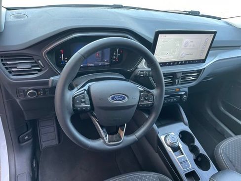 Used 2024 Ford Escape Active w/ Tech Pack #1 AWD/4WD image 25