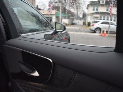 Used 2021 Lexus LS 500 AWD image 27