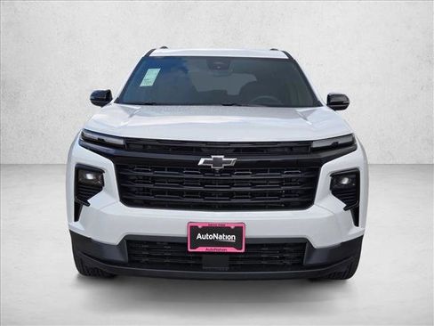 New 2026 Chevrolet Traverse LT image 6