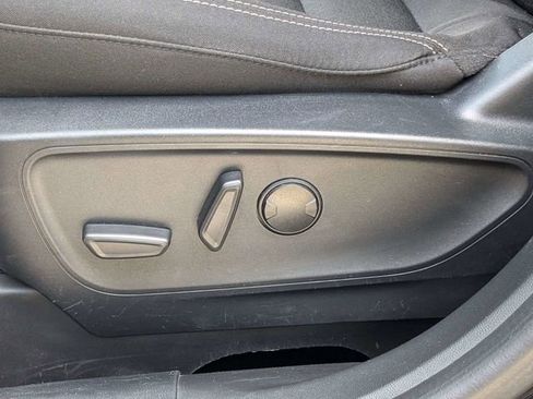 Used 2024 Ford Escape Active AWD/4WD image 21