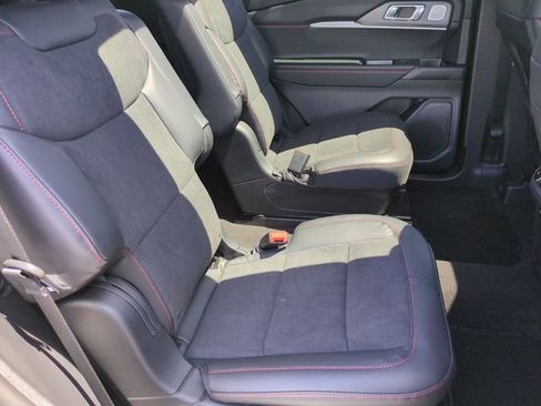 New 2026 Ford Explorer ST AWD/4WD image 38
