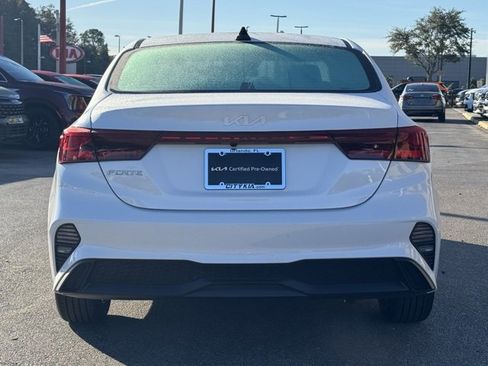 Certified 2023 Kia Forte LXS w/ LXS Technology Package image 6