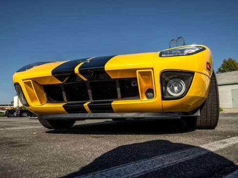 Used 2006 Ford GT image 19