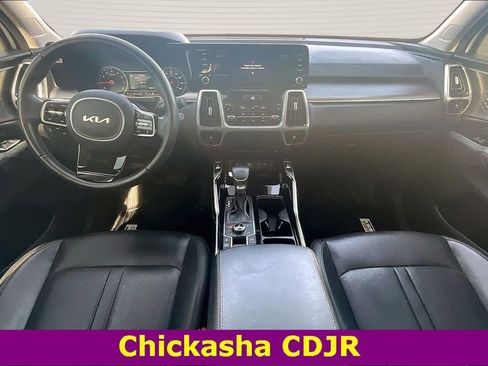 Used 2022 Kia Sorento SX image 7