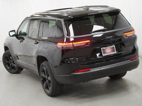 New 2026 Jeep Grand Cherokee L Limited image 11