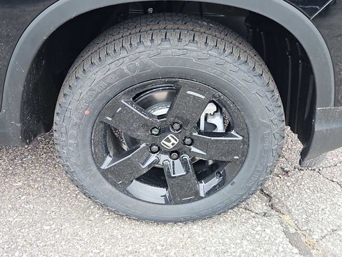 New 2026 Honda Ridgeline Black Edition image 6