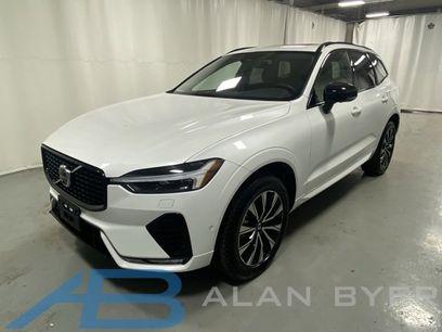 Used 2025 Volvo XC60 B5 Plus