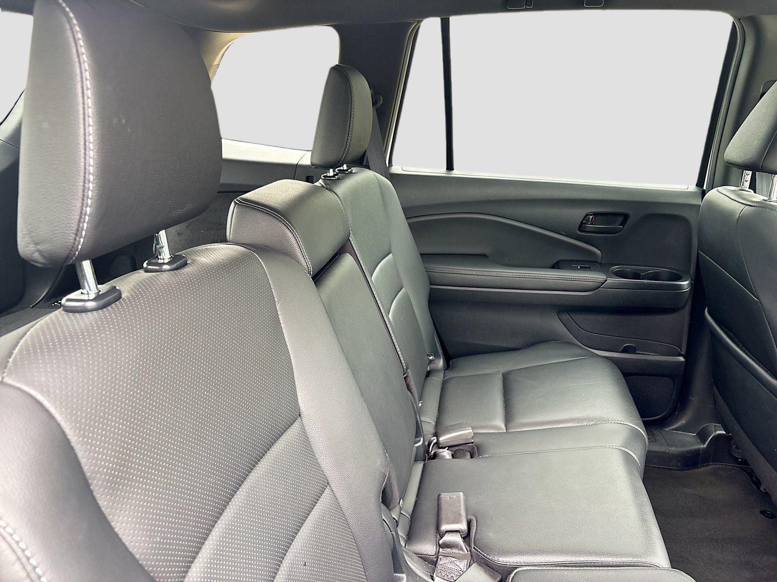 Used 2023 Honda Passport EX-L image 27