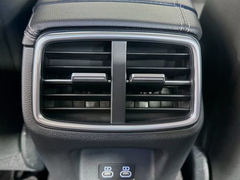 Certified 2026 Genesis G70 2.5T RWD image 18