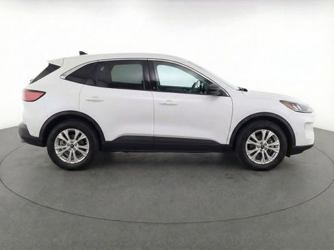 Used 2024 Ford Escape Active FWD image 8