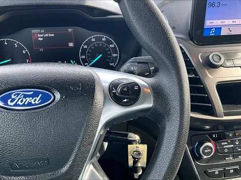 Used 2020 Ford Transit Connect XL image 19