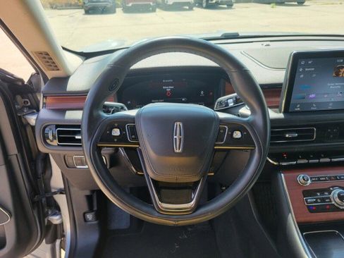 Used 2023 Lincoln Aviator Reserve image 18