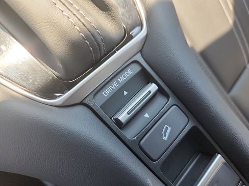 New 2026 Honda HR-V EX-L image 15
