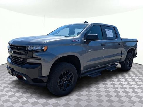 Used 2020 Chevrolet Silverado 1500 LT Trail Boss image 8