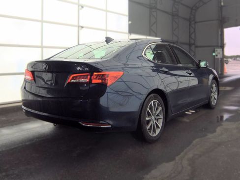 Used 2020 Acura TLX FWD image 2
