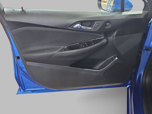 Certified 2018 Chevrolet Cruze LT w/ LT Convenience Package FWD image 30