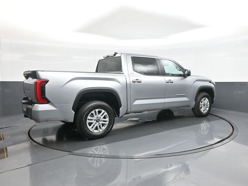 New 2026 Toyota Tundra SR5 AWD/4WD image 8