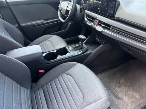 Certified 2025 Kia K4 EX FWD image 19