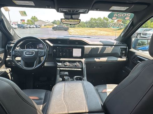 Certified 2024 GMC Sierra 1500 AT4 w/ Technology Package AWD/4WD image 28