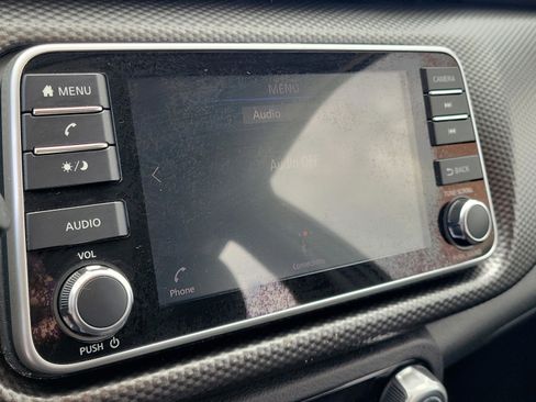 Certified 2020 Nissan Kicks SV image 21